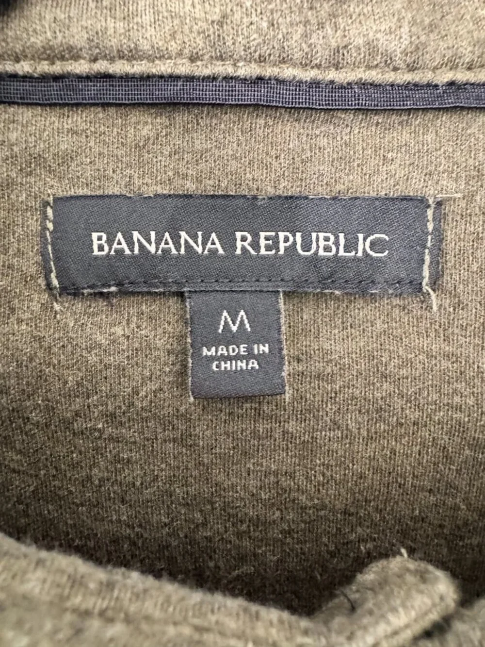 Banana Republic classic banana